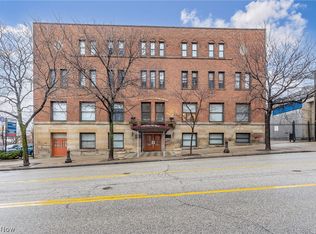 1133 W 9th St APT 307, Cleveland, OH 44113