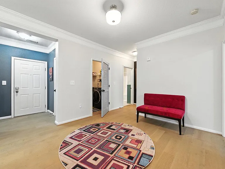 522 Knolls Dr #306 — Photo 17