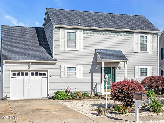 2nd image of 91 Wind Jammer Court