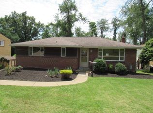 438 Saratoga Dr, Pittsburgh, PA 15236