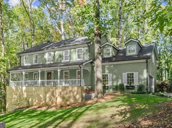 275 Waverly Trce W, Roswell, GA 30075