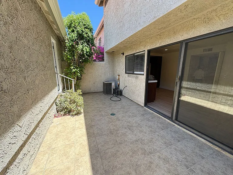 6865 Valley Circle Blvd #8 — Photo 33