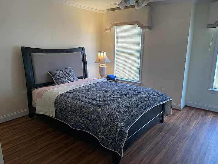 1st image of 106 Charlene Ln