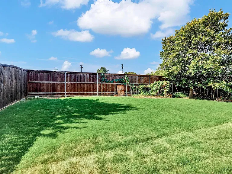 2216 Hull Point — Photo 17