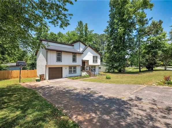 4720 Jamerson Forest Cir, Marietta, GA 30066