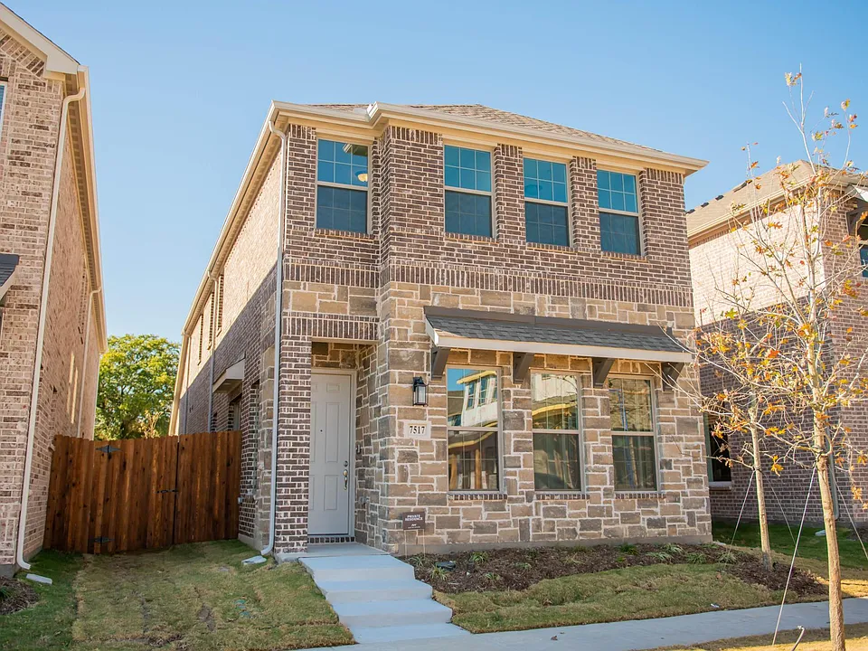 7517 Regal Ln