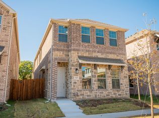 7517 Regal Ln, Richland Hills, TX 76180