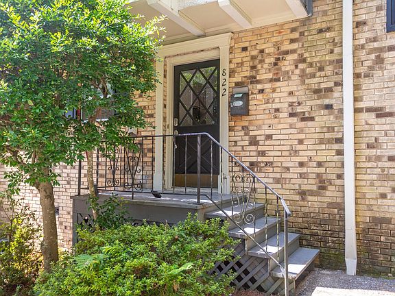 3rd image of 822 Vestavia Villa Ct
