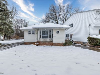 110 Talbot Dr, Bedford, OH, 44146