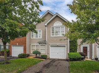 42 Picket Pl #1000, Howell, NJ 07728