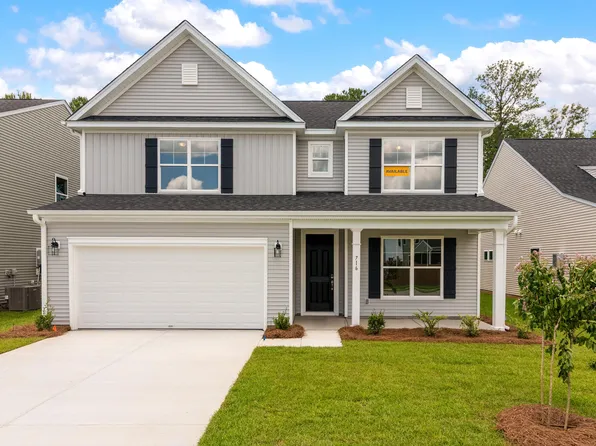 716 Bluff Oak Dr, Moncks Corner, SC 29461