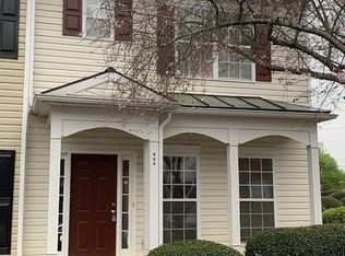 664 Kenridge Way #664, Suwanee, GA 30024