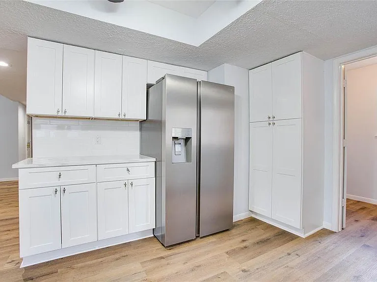 605 Jeff Davis Ct — Photo 12