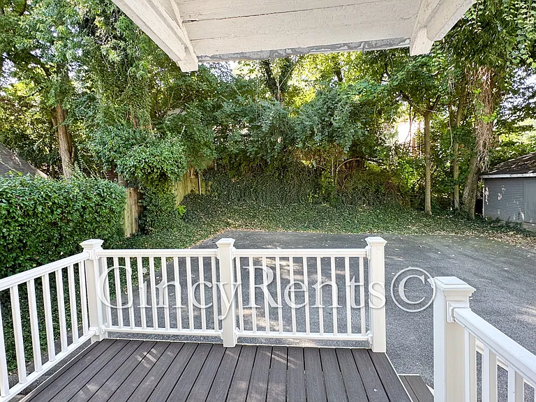2715 Arbor Ave #1 — Photo 20