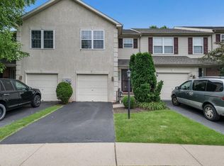 121 Vernon Ct, Lansdale, PA 19446