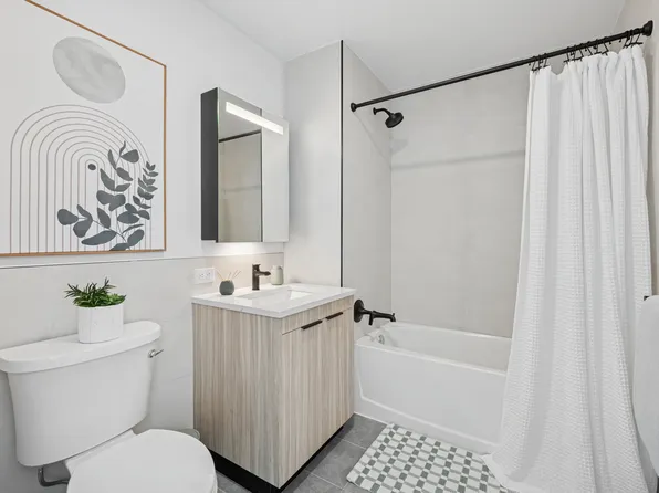 336 Douglass Street image 9 of 17