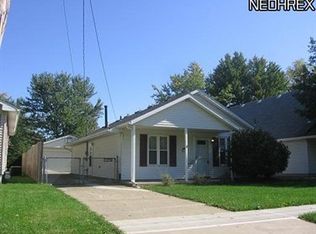 319 Franklin Ave, Elyria, OH 44035