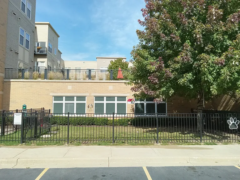 The Enclave Luxury Apartments — Photo 47