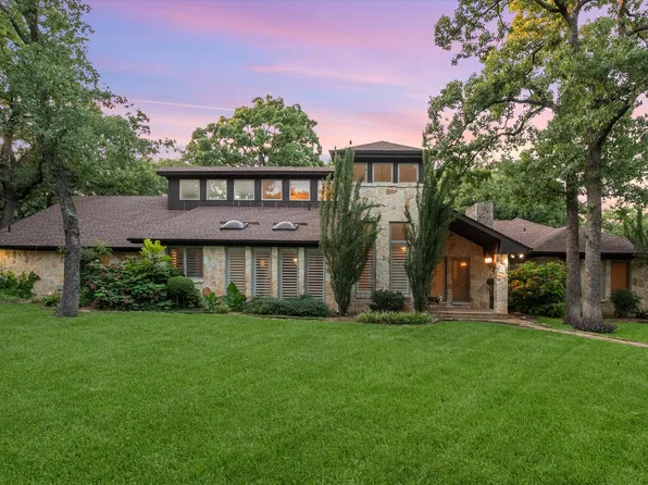 7 Woodland Dr, Mansfield, TX 76063