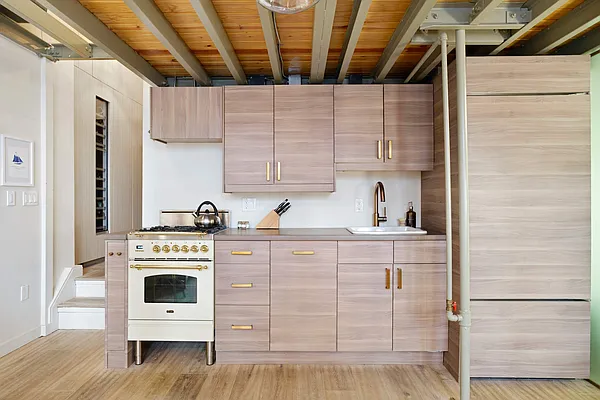 Sold by Compass | media 16