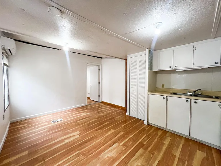 3120 W Hallandale Beach Blvd #430 — Photo 9