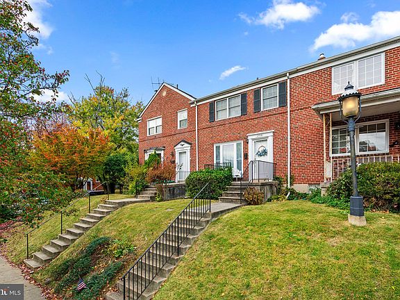 3rd image of 234 Altamont Ave