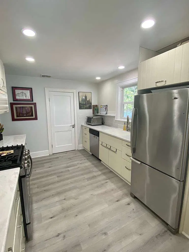 41 Bronx Rd — Photo 2