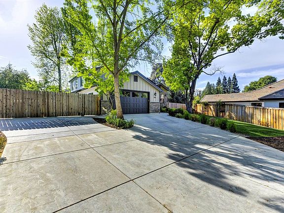 4th image of 4825 Jamison Creek Ln
