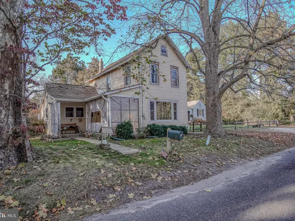 418 Hamburg Ave, Egg Harbor City, NJ 08215