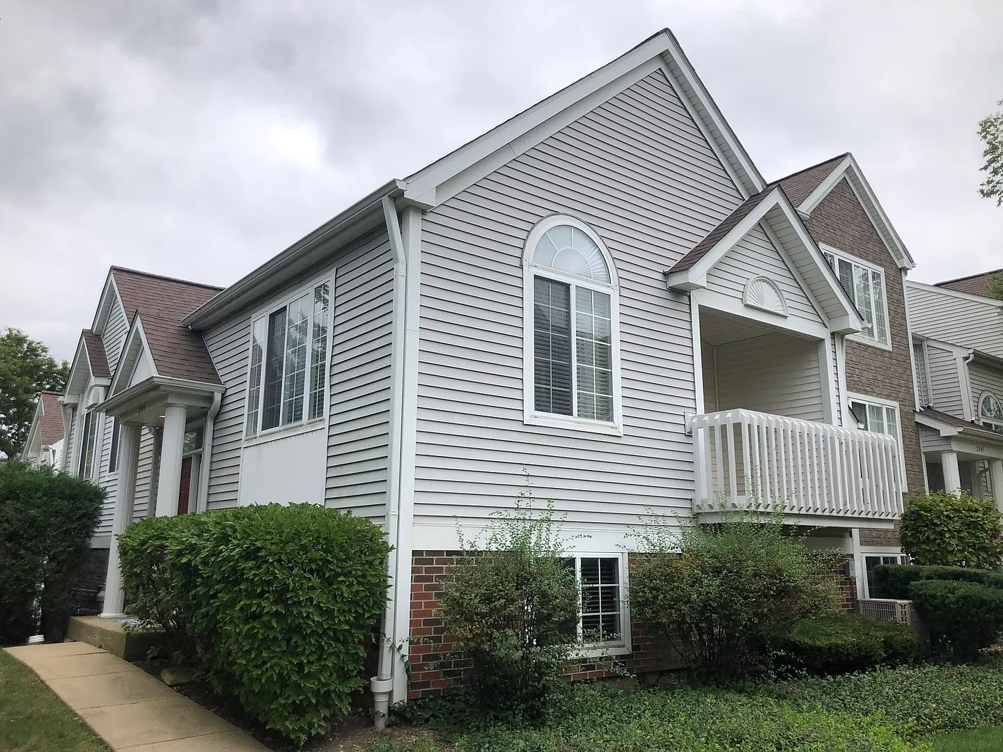 2243 Dawson Ln photo 1
