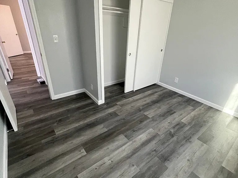 1311 Lemon St — Photo 5