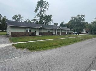 501 E Reeves St, Marion, IL 62959