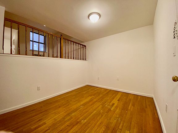 3rd image of 235 E 33rd St #6R