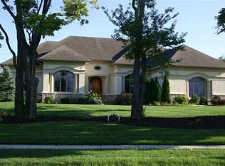 1514 Ashbury Woods Dr, Dayton, OH 45458