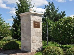 2195 Coachmen Ct, City Of Delafield, WI 53018