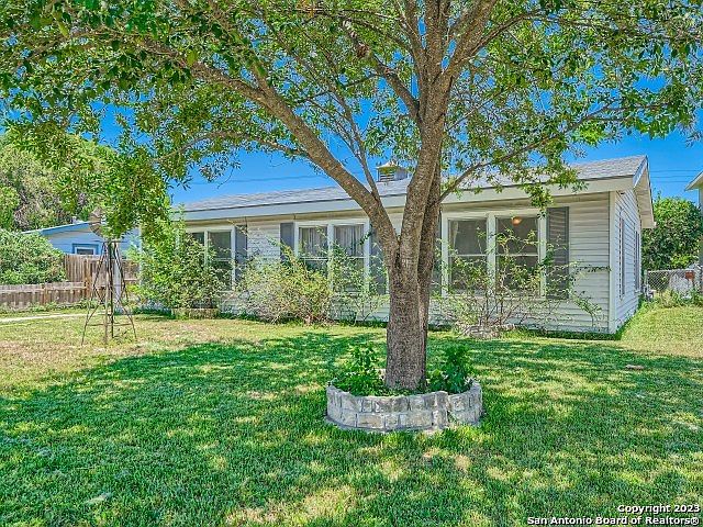 1st image of 111 GALWAY DR