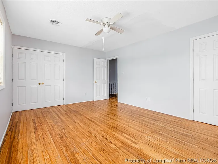 2328 Barrington Cir — Photo 23