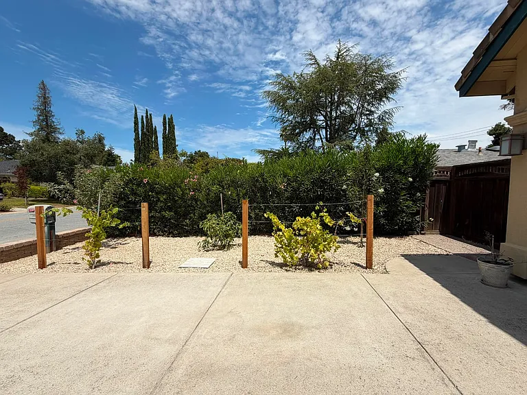 13526 Myren Dr — Photo 3