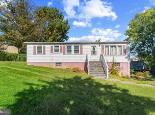 208 E 16th St, Front Royal, VA 22630