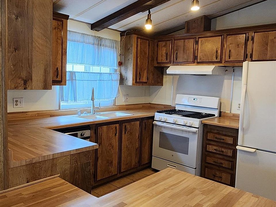 2nd image of 1537 Balein Ct