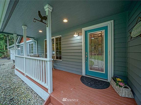 3rd image of 2797 Utopian Way