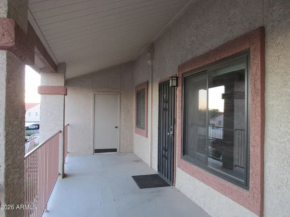 1440 N Idaho Rd #2084