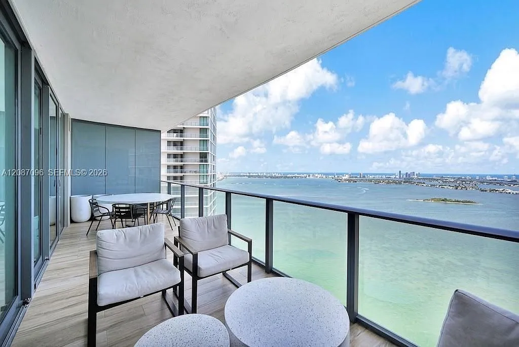 Paraiso Bay Condo — Photo 3