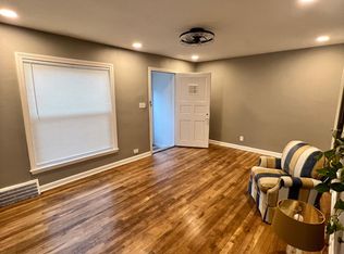 1526 Luxor Rd, East Cleveland, OH 44118