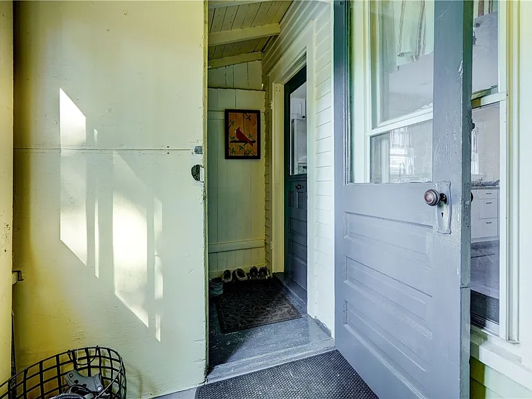29-31 Dungan St — Photo 32