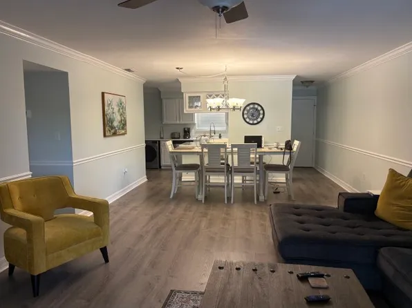 3360 S Osprey Ave APT 211B, Sarasota, FL 34239