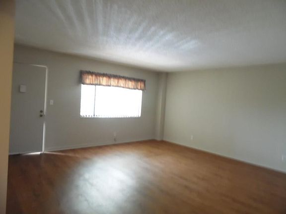 5th image of 7352 SW Ashmont Circle #310