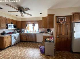 36 Whitman St, Somerville, MA