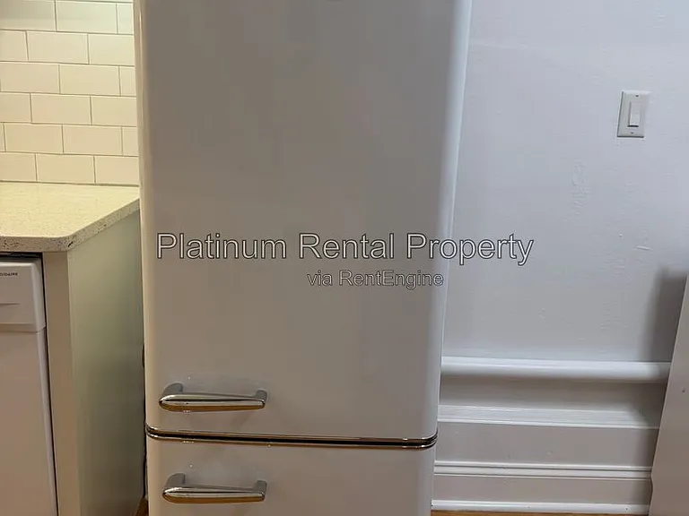 870 Glendale Ter NE #12 — Photo 14