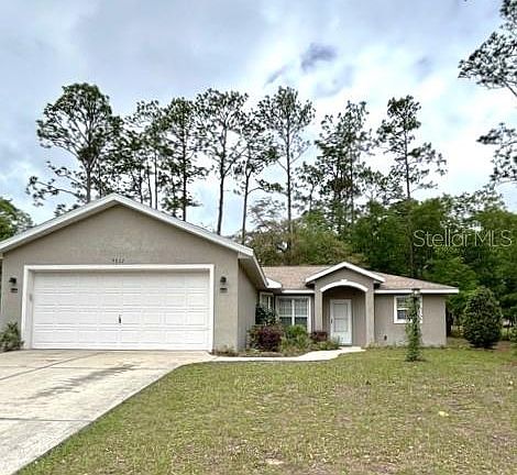 2nd image of 9832 SW 196th Avenue Rd